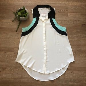 Lush Sleeveless Blouse